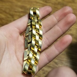 Gold chain braclet